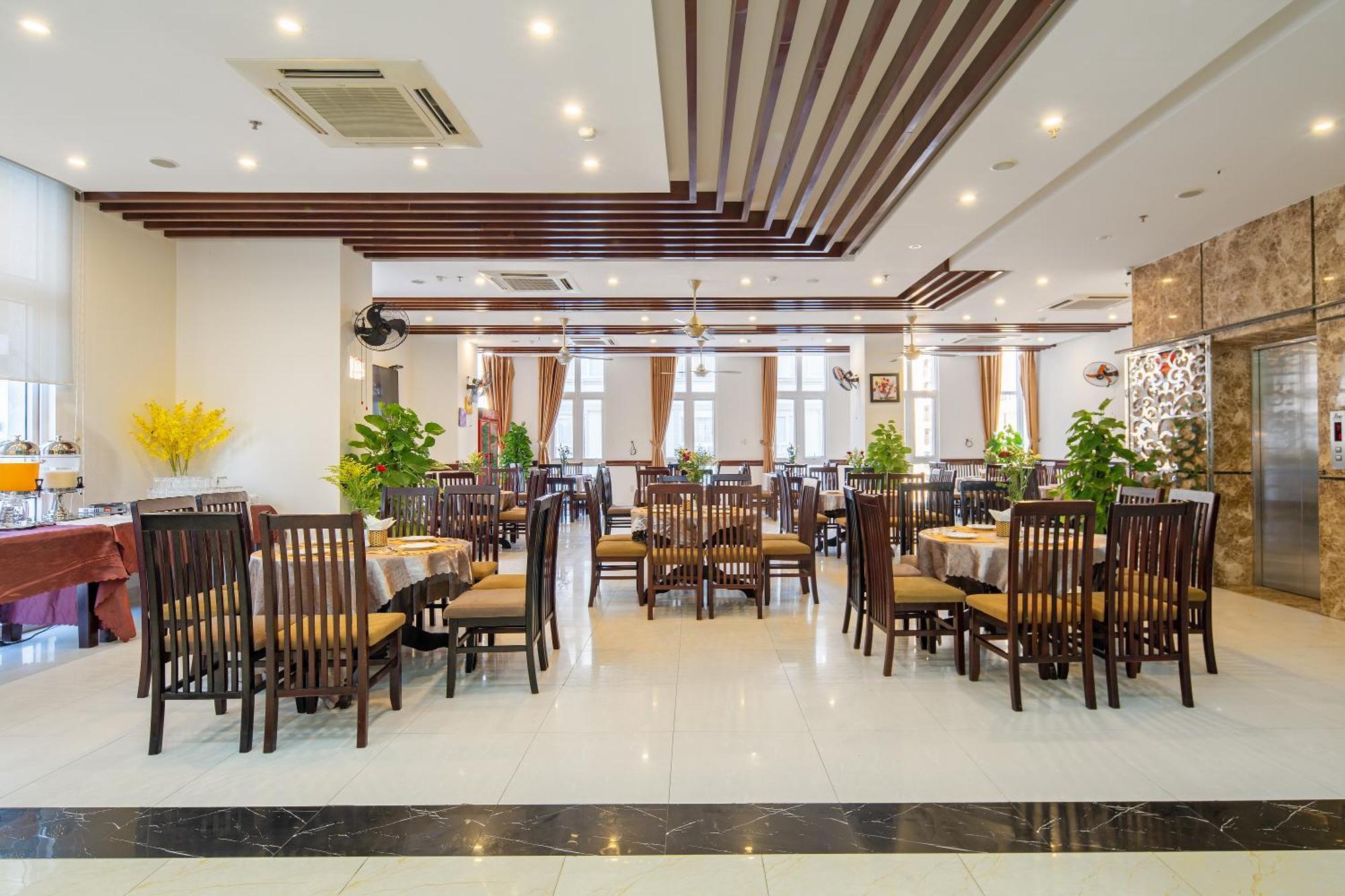 Tay Bac Hotel Da Nang Exteriör bild