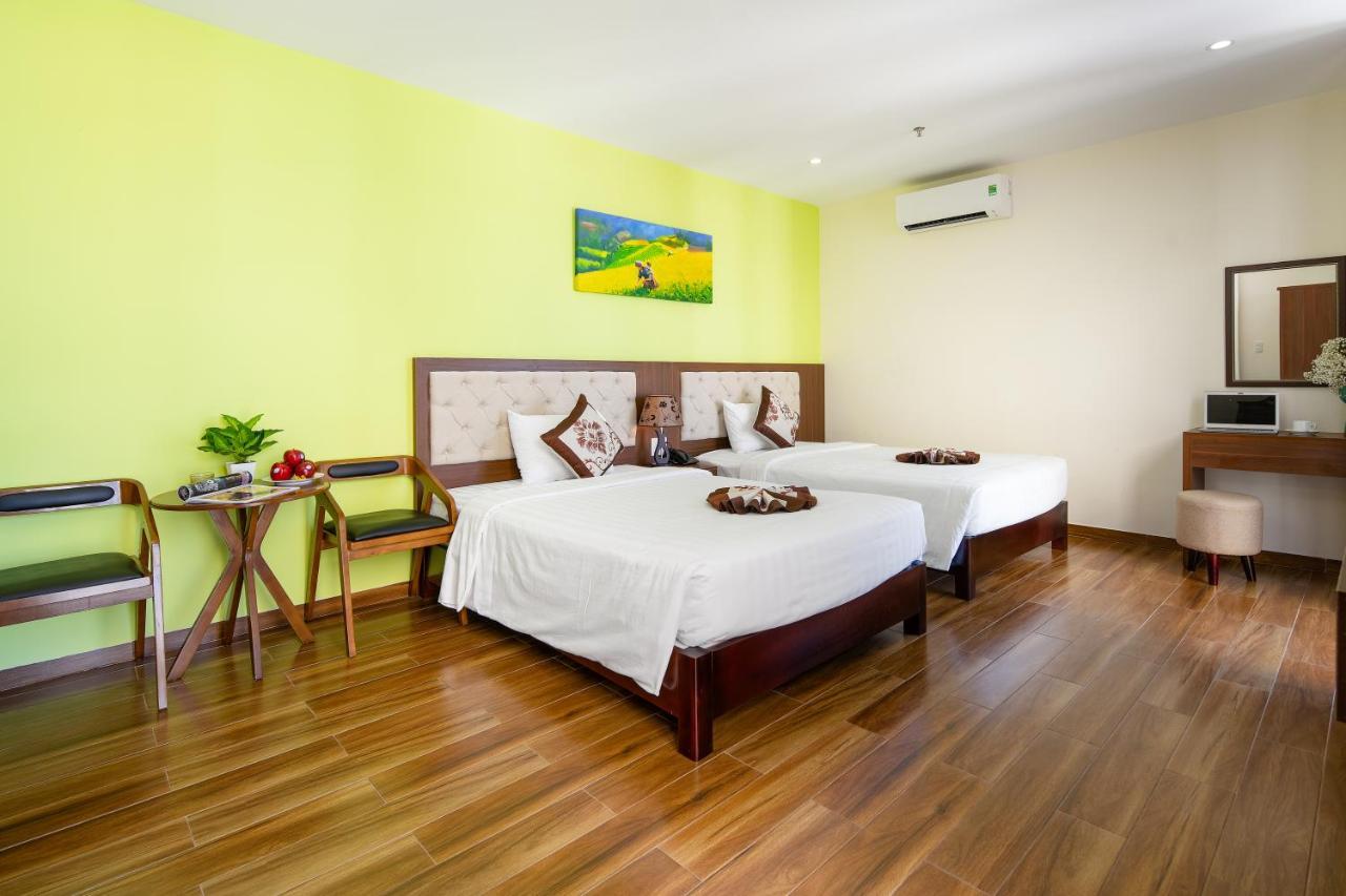 Tay Bac Hotel Da Nang Exteriör bild